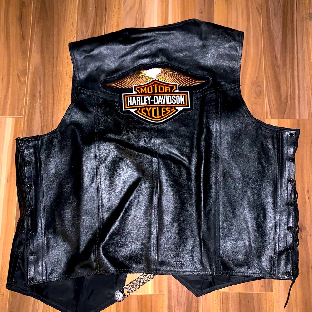 Harley Davidson Black LEATHER vest Size 52